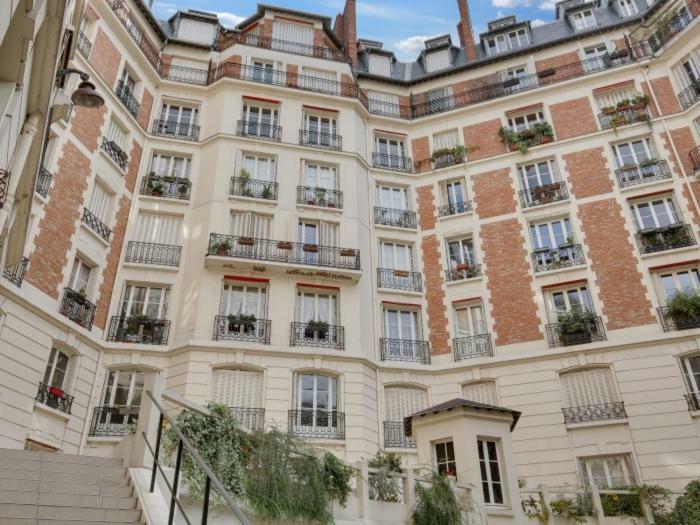 4 People Apartment Close To Eiffel Tower By Weekome Parigi Esterno foto