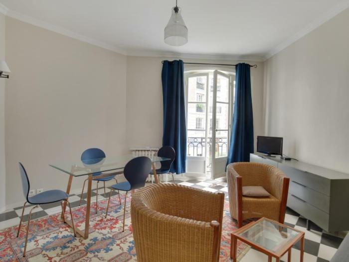 4 People Apartment Close To Eiffel Tower By Weekome Parigi Esterno foto